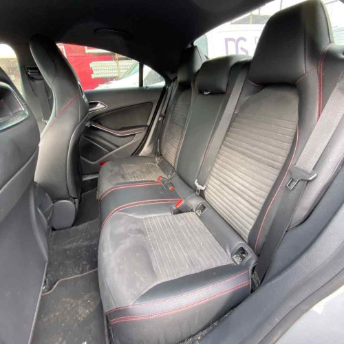 MERCEDES-BENZ CLASE CLA (BM 117)