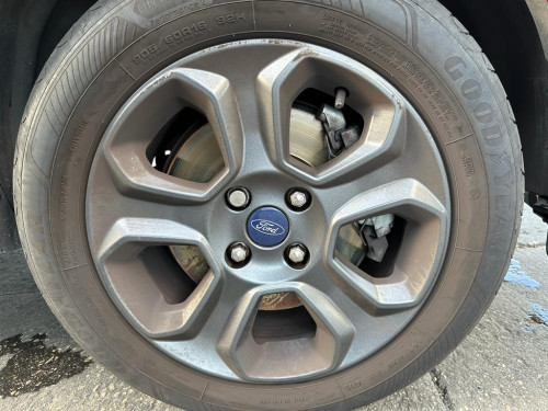 FORD ECOSPORT (CR6)