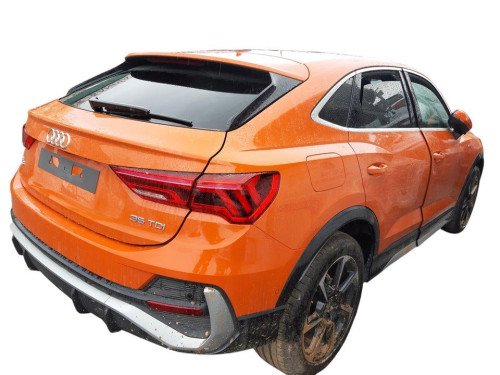 AUDI Q3 (F3B)
