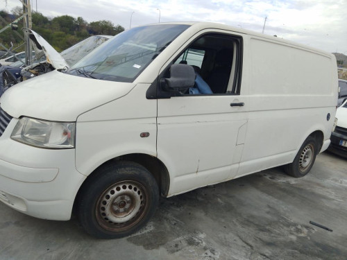 VOLKSWAGEN T5 TRANSPORTER FURGÓN/COMBI (7H)