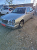 MERCEDES-BENZ CLASE E (BM 210) BERLINA