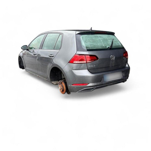 VOLKSWAGEN GOLF VII BERLINA (BQ1/BE2)