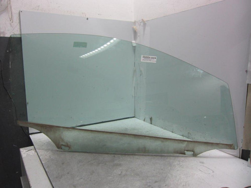 LUNA DELANTERA DERECHA