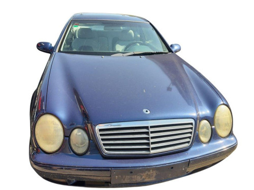 MERCEDES-BENZ CLK (BM 208) COUPE