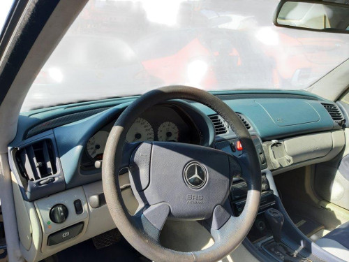 MERCEDES-BENZ CLK (BM 208) COUPE