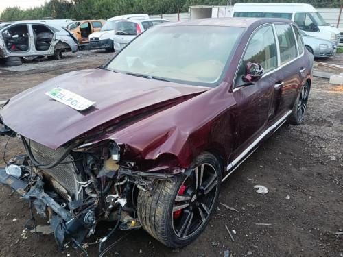 PORSCHE CAYENNE (TIPO 9PA)
