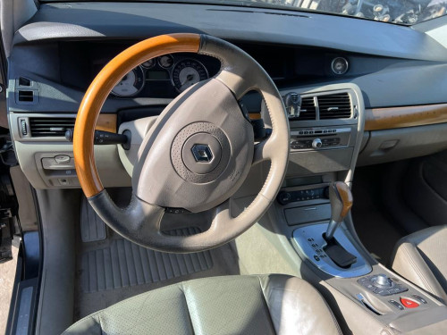 RENAULT VEL SATIS (BJ0)