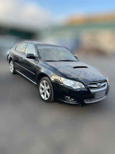 SUBARU LEGACY BERLINA (B13/BL)