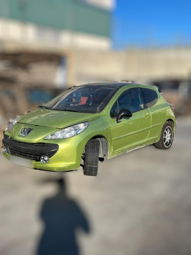 PEUGEOT 207