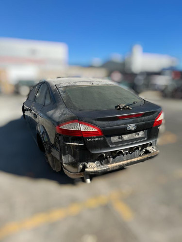 FORD MONDEO BERLINA (CA2)