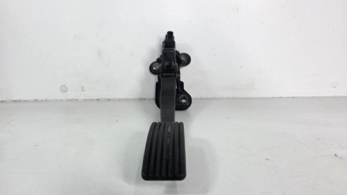 PEDAL ACELERADOR