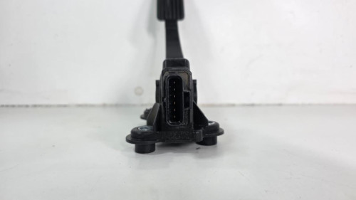 PEDAL ACELERADOR