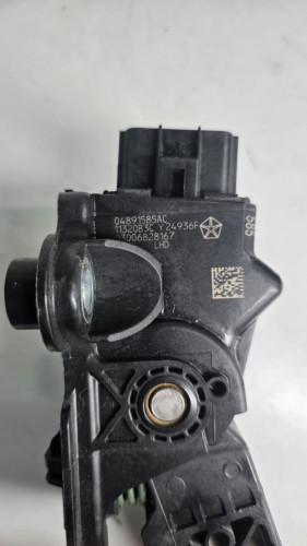 PEDAL ACELERADOR
