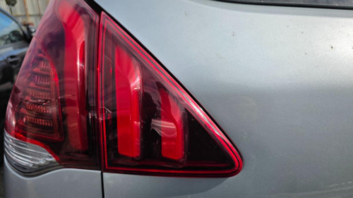 PILOTO TRASERO IZQUIERDO INTERIOR