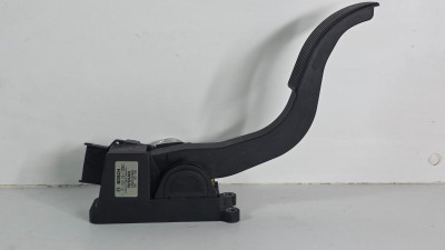 PEDAL ACELERADOR