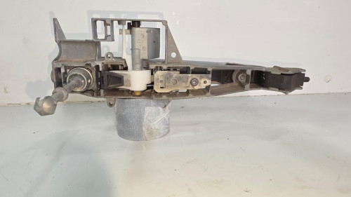 MANETA EXTERIOR DELANTERA IZQUIERDA