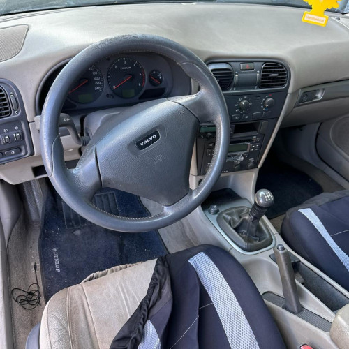 VOLVO V40 FAMILIAR