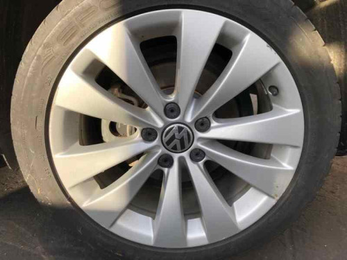 VOLKSWAGEN PASSAT CC (357)