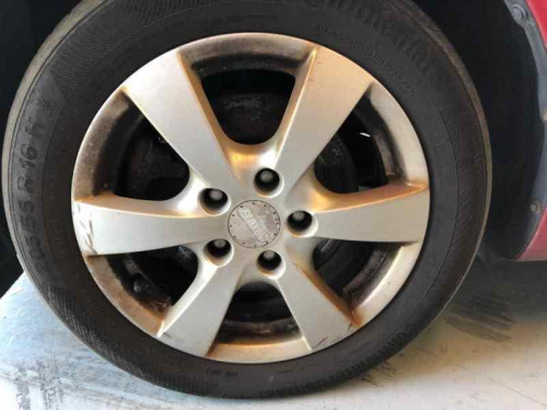 TOYOTA AURIS (E15)