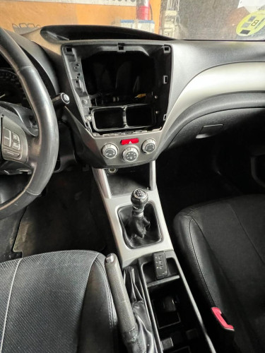 SUBARU FORESTER (S12/SH)